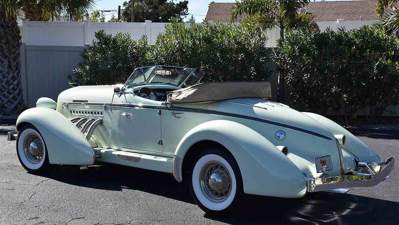 Click to Enlarge-Esc to Close myimgs/ArtDecoCars1910-36/1935 Auburn Boattail-std.jpg